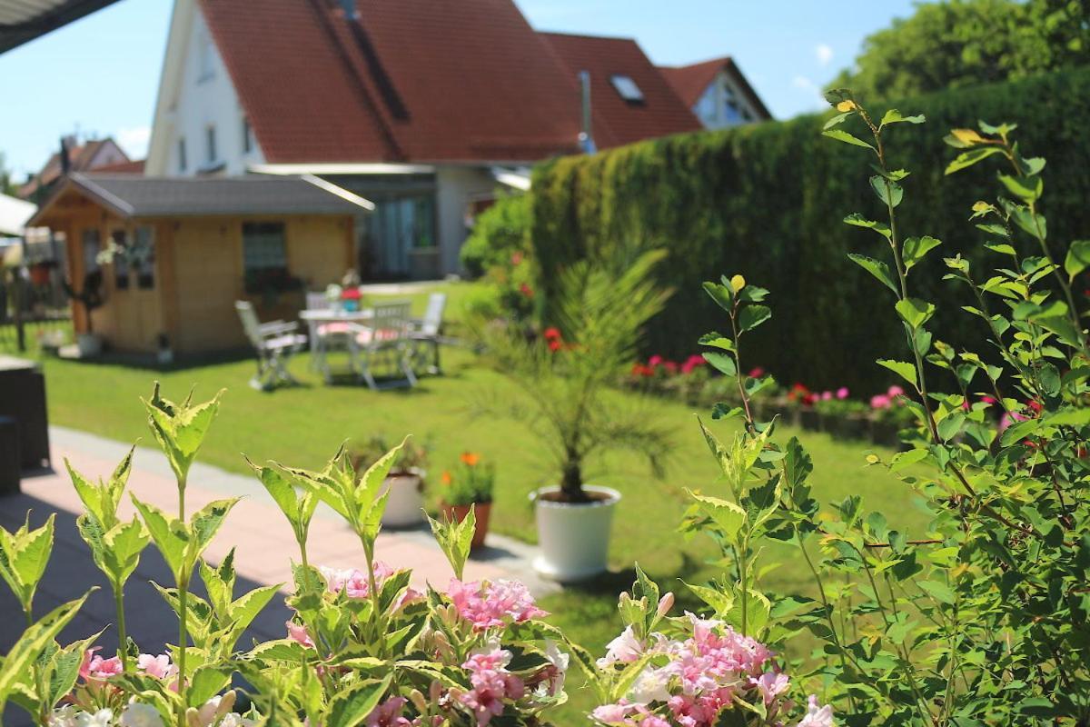 Zimmer Am Waldeck Langenargen Buitenkant foto